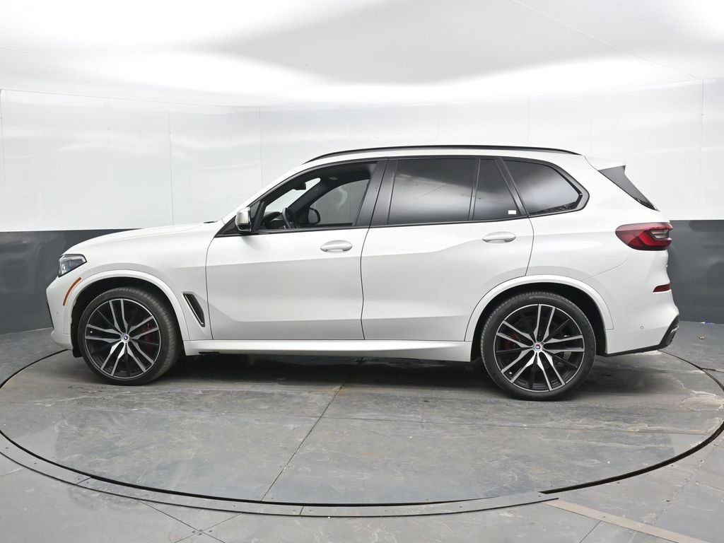 Used 2023 BMW X5 M50i w/ Executive Package image 9