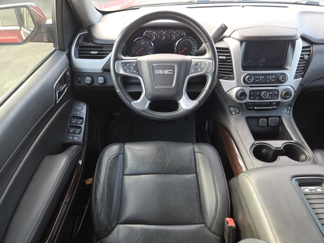 Used 2017 GMC Yukon SLT image 31