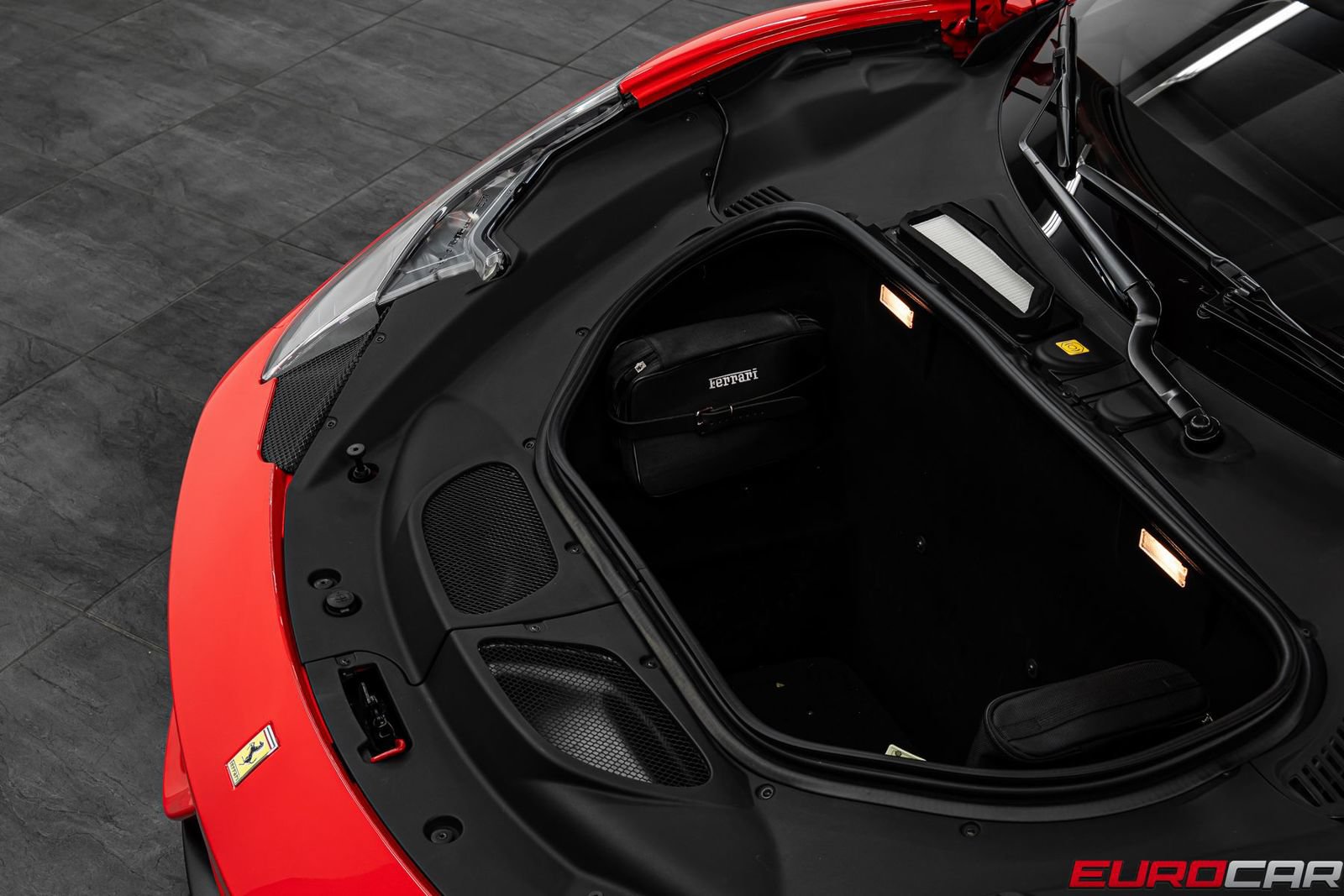 Used 2015 Ferrari 458 Speciale Coupe RWD image 11