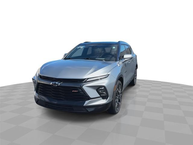 Certified 2024 Chevrolet Blazer RS w/ Enhanced Convenience Package FWD image 3