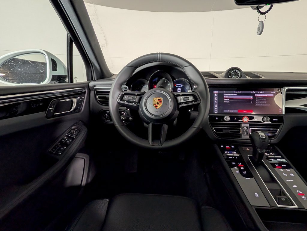 New 2026 Porsche Macan AWD/4WD image 21
