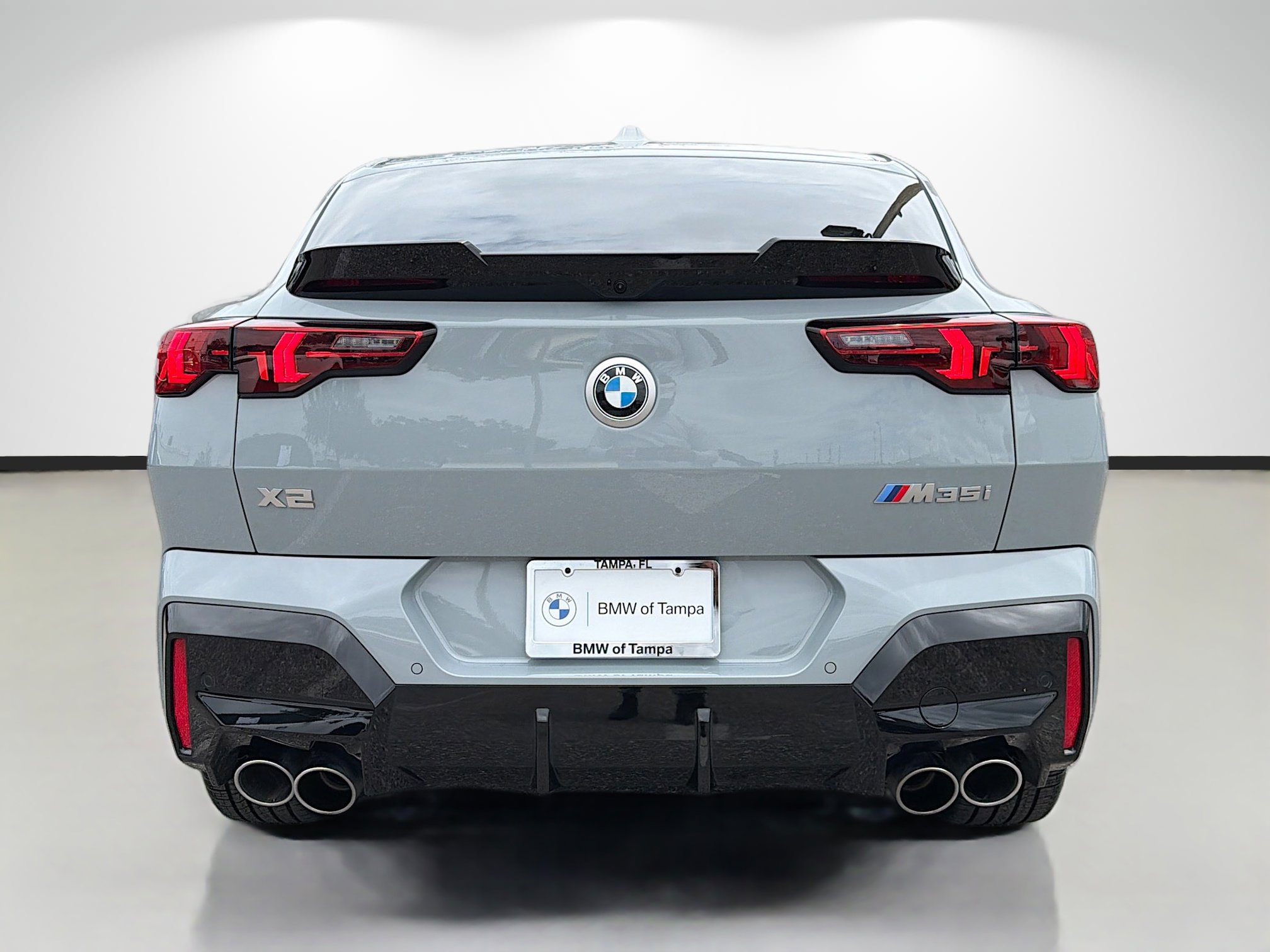 Used 2025 BMW X2 M35i image 4
