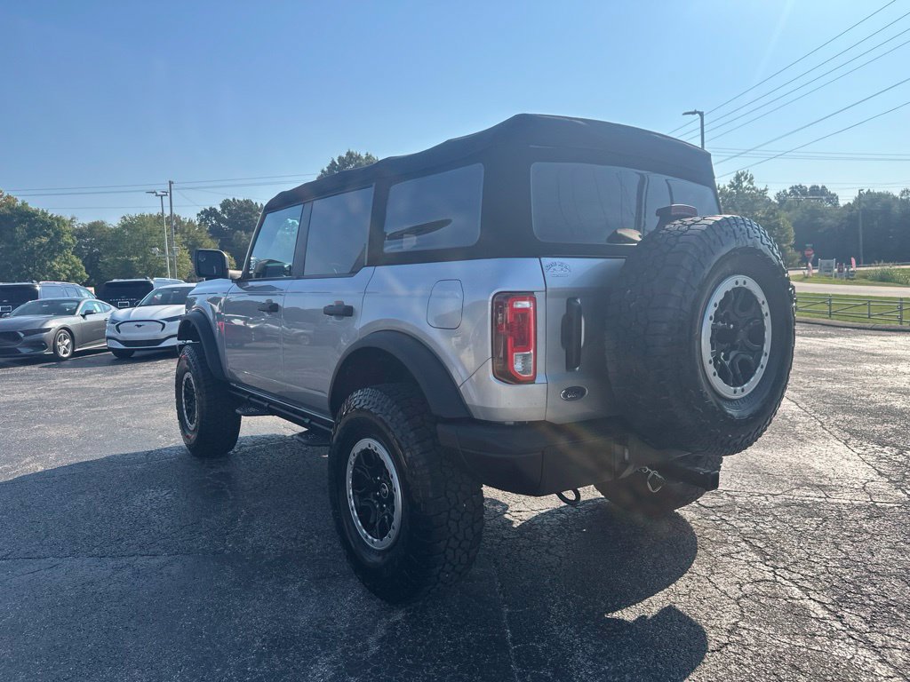 Used 2022 Ford Bronco Black Diamond AWD/4WD image 5