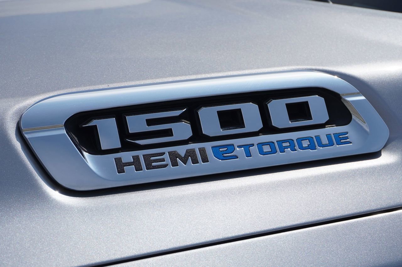 Used 2024 RAM 1500 Limited image 39