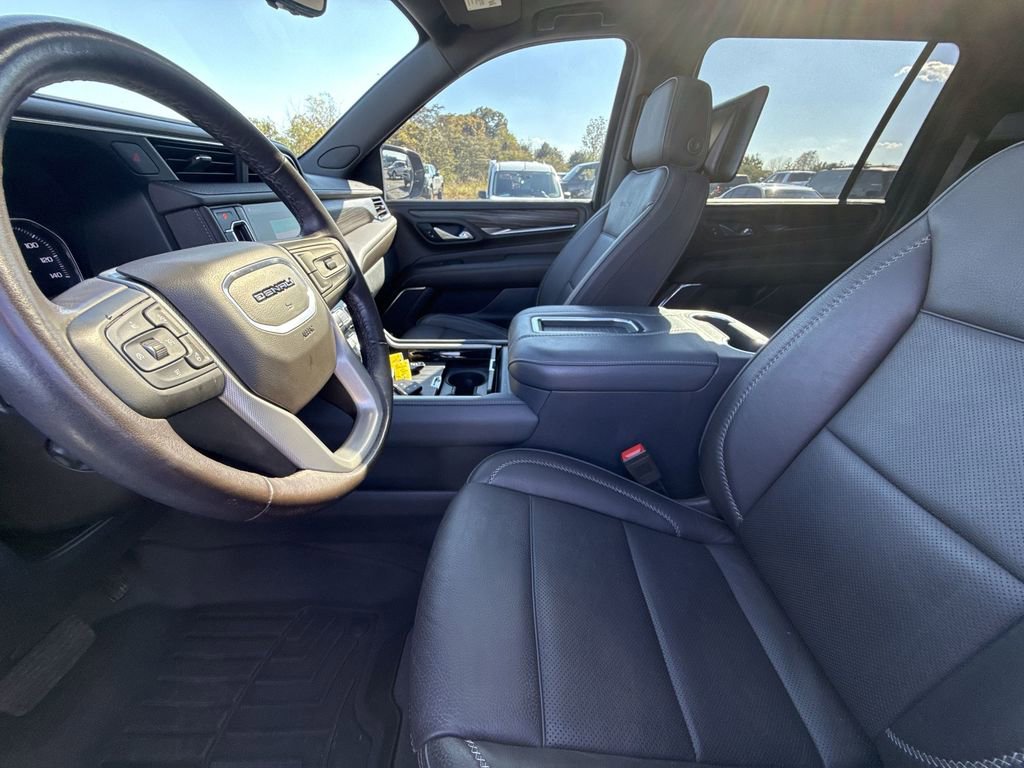 Certified 2021 GMC Yukon XL Denali w/ Denali Premium Package image 15