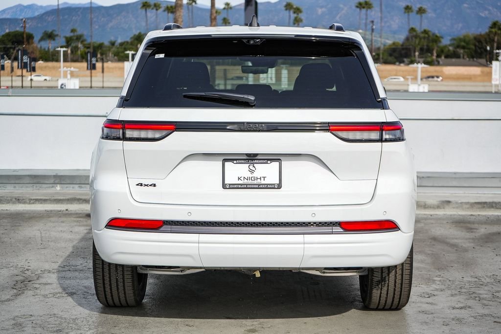 New 2026 Jeep Grand Cherokee Limited image 8