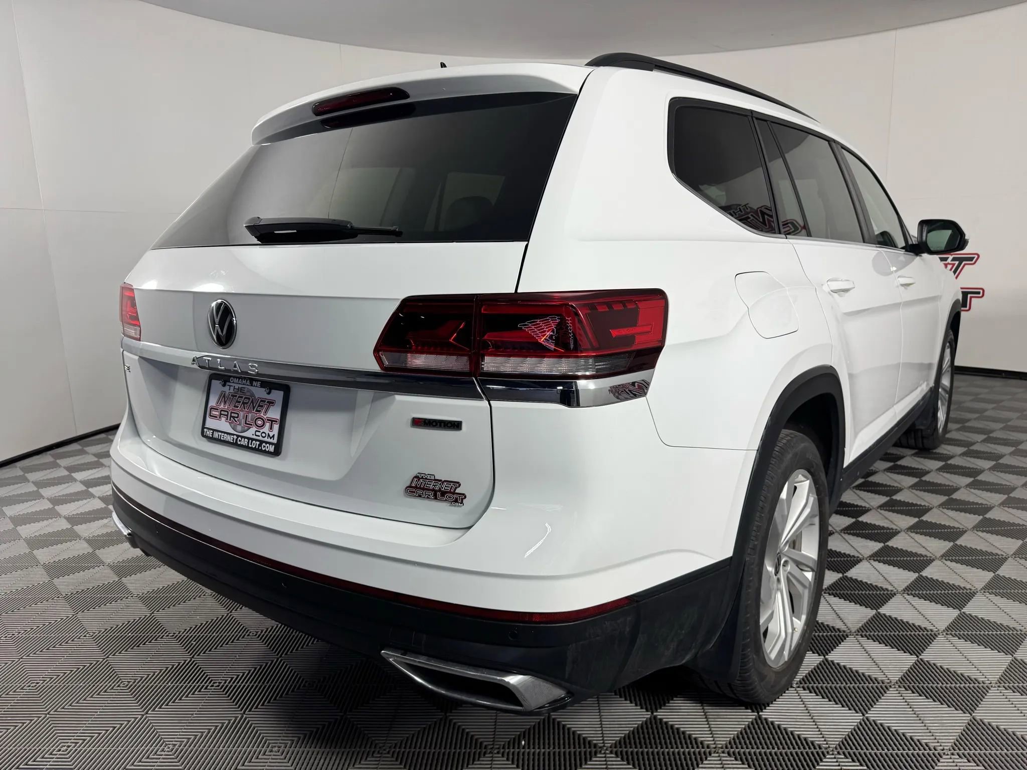 Used 2021 Volkswagen Atlas SE image 31