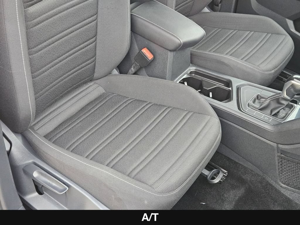 Used 2023 Volkswagen Tiguan S FWD image 35