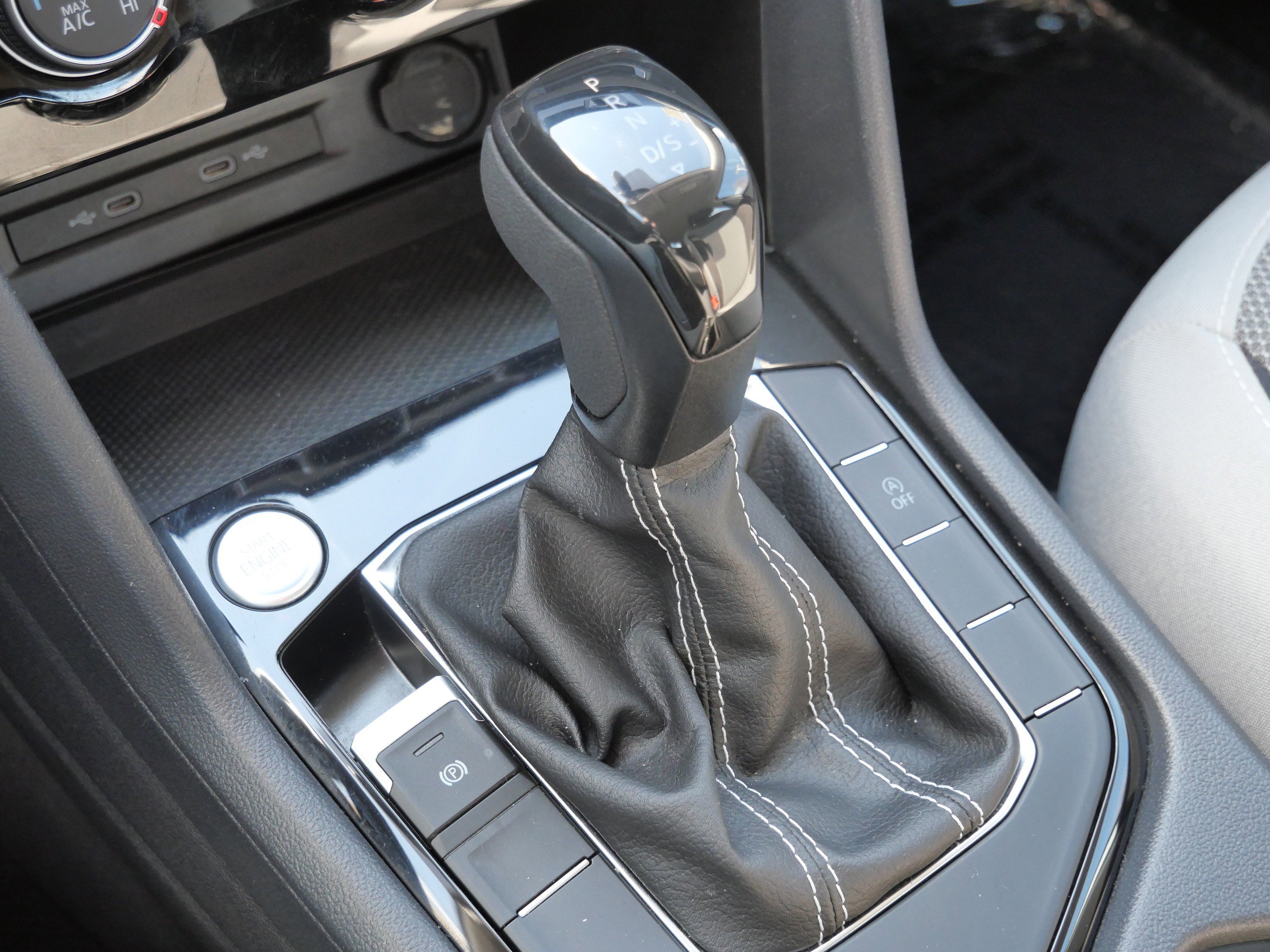 Used 2023 Volkswagen Taos S image 25