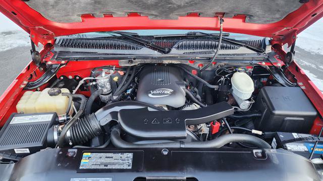 Used 2003 Chevrolet Avalanche 4x4 w/ Suspension Package, Off-Road image 25