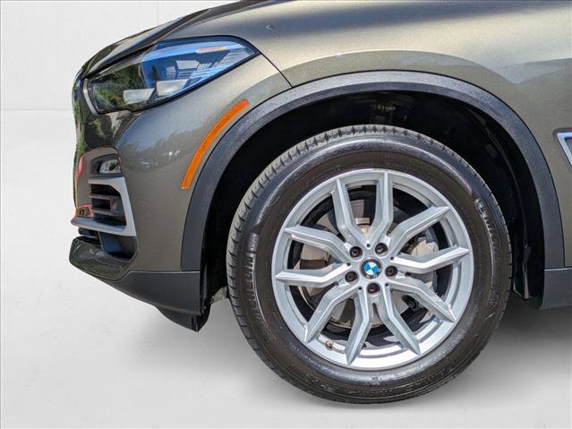 Used 2021 BMW X5 xDrive40i w/ Premium Package image 24