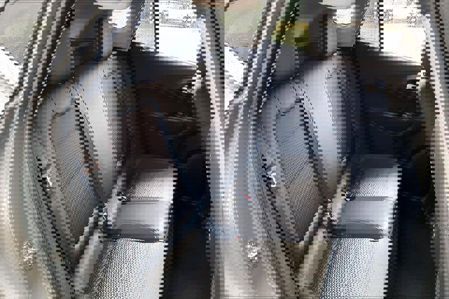 Certified 2025 Chevrolet Trax LT image 19