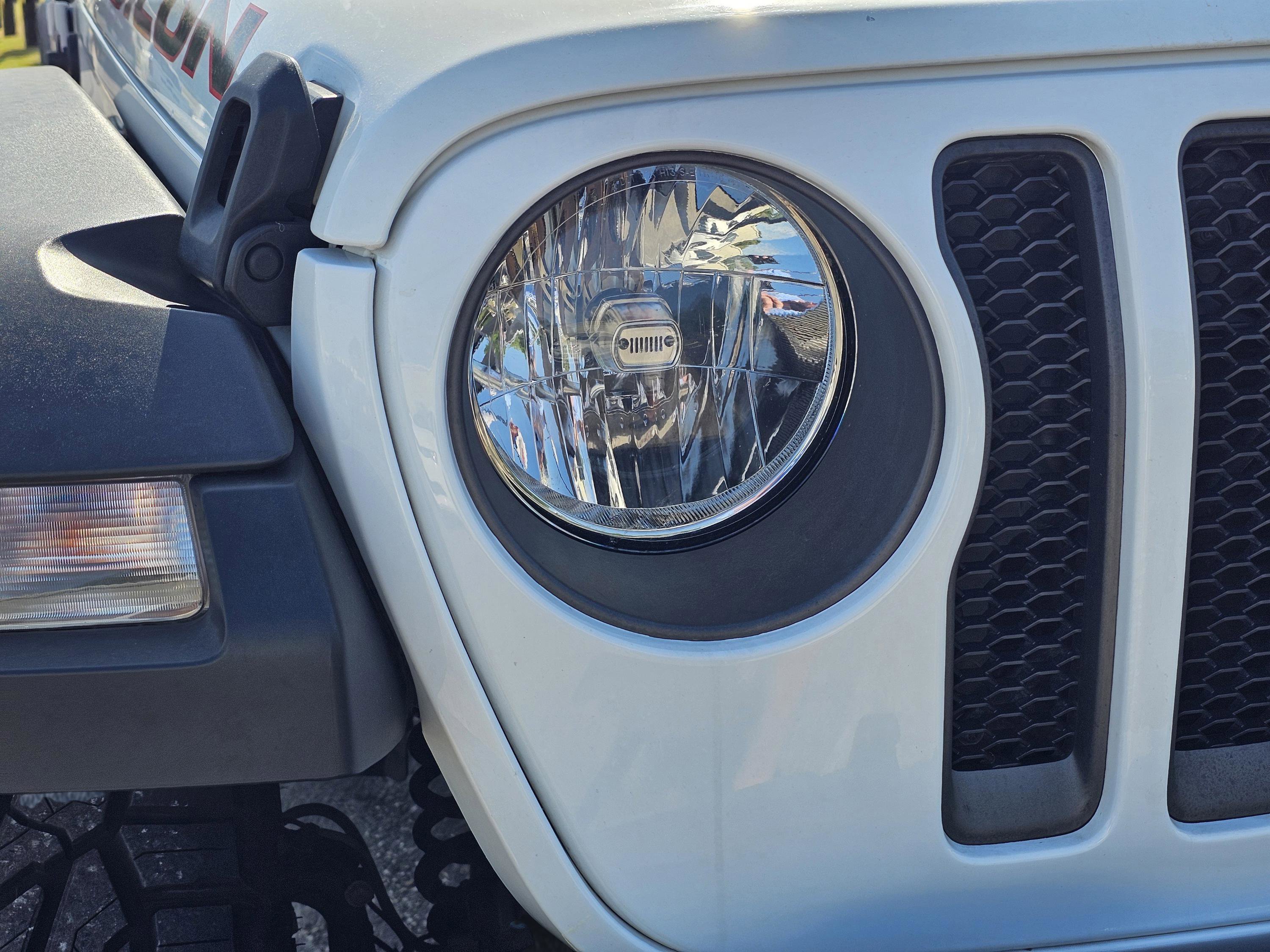Used 2023 Jeep Wrangler Unlimited Rubicon image 4