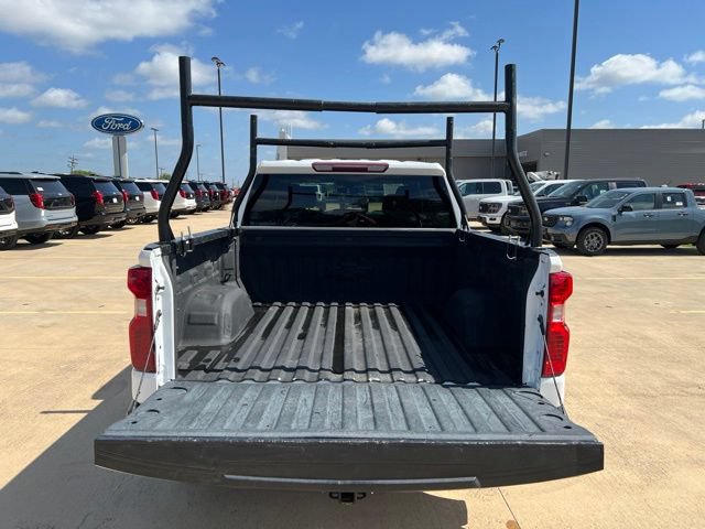 Used 2021 Chevrolet Silverado 1500 W/T w/ WT Value Package AWD/4WD image 16