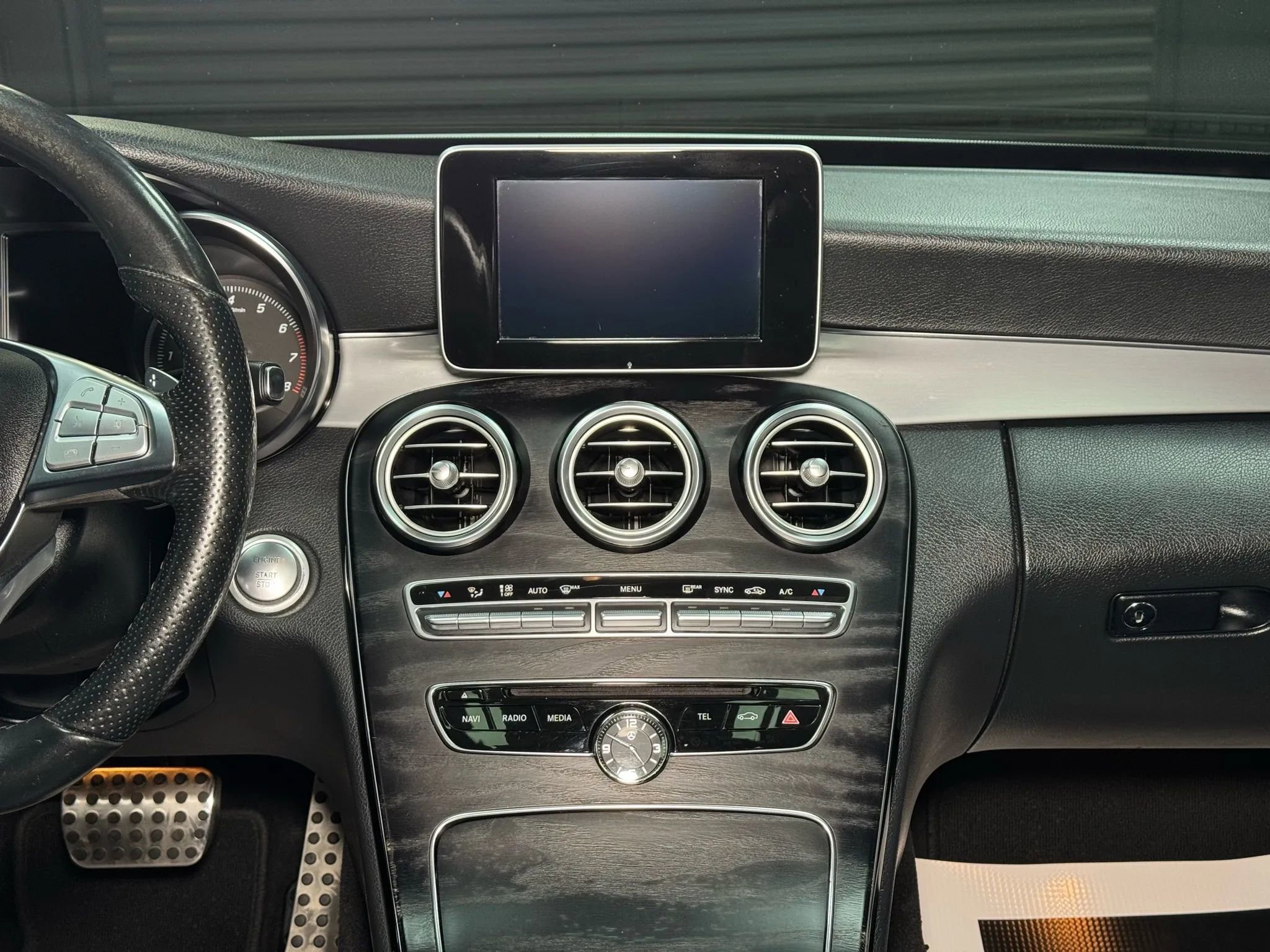 Used 2018 Mercedes-Benz C 300 Sedan image 24