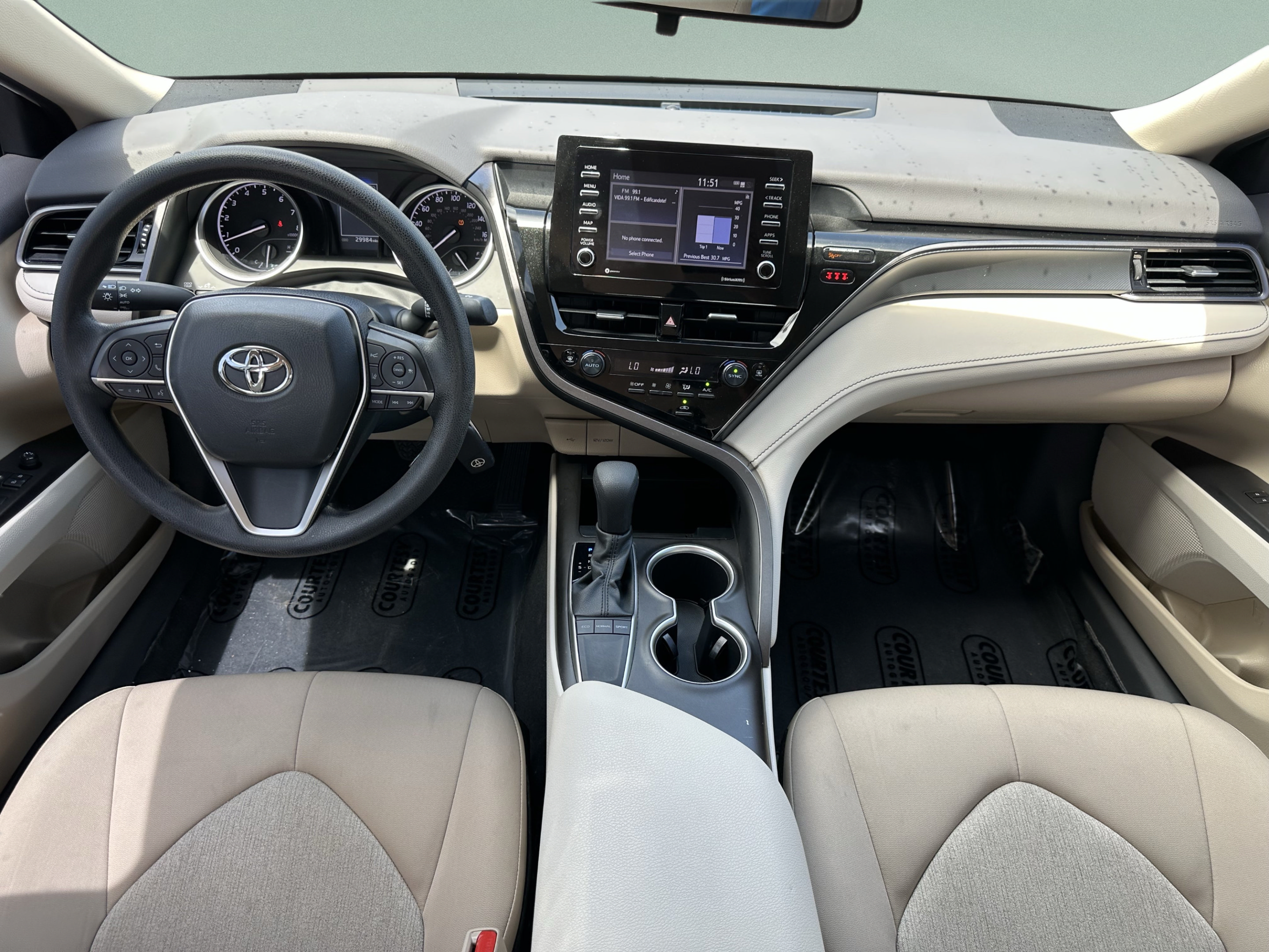 Used 2023 Toyota Camry LE FWD image 9