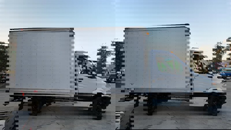 Used 2011 Mercedes-Benz Sprinter 3500 image 20