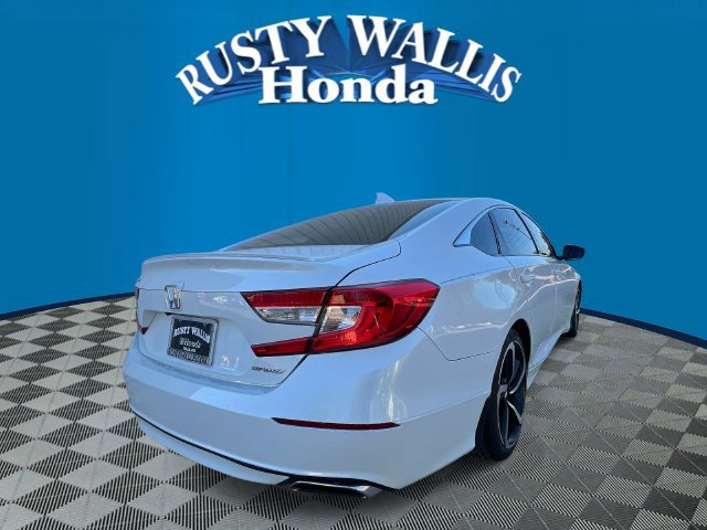 Used 2019 Honda Accord Sport image 3