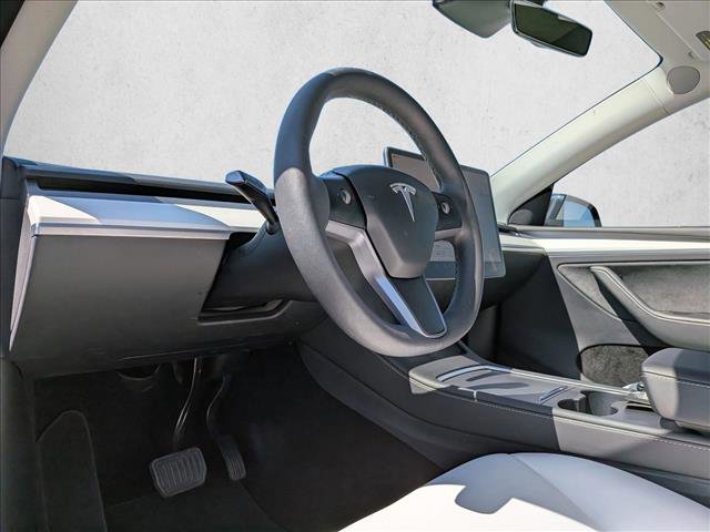 Used 2023 Tesla Model Y Long Range image 10