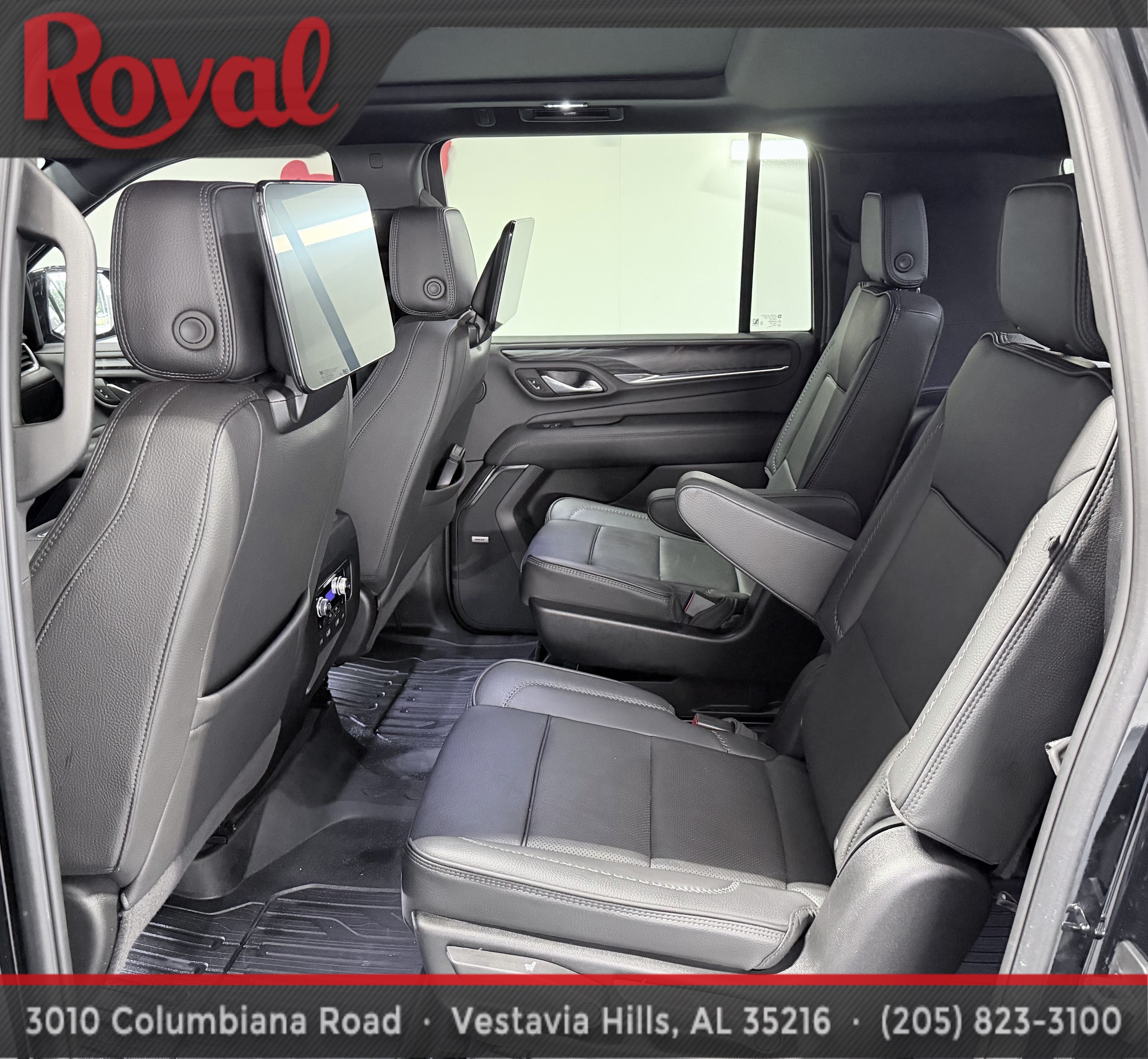 Used 2024 GMC Yukon XL Denali w/ LPO, Floor Liner Package RWD image 15