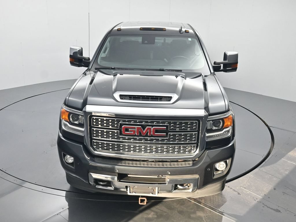 Used 2018 GMC Sierra 3500 Denali w/ Duramax Plus Package AWD/4WD image 30