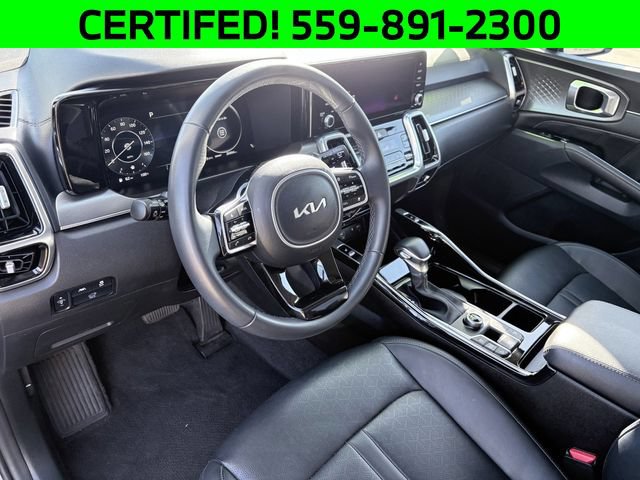 Certified 2023 Kia Sorento SX FWD image 6