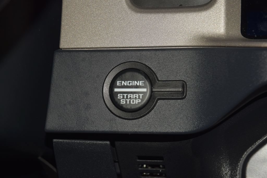 Used 2025 Ford Bronco Outer Banks AWD/4WD image 38