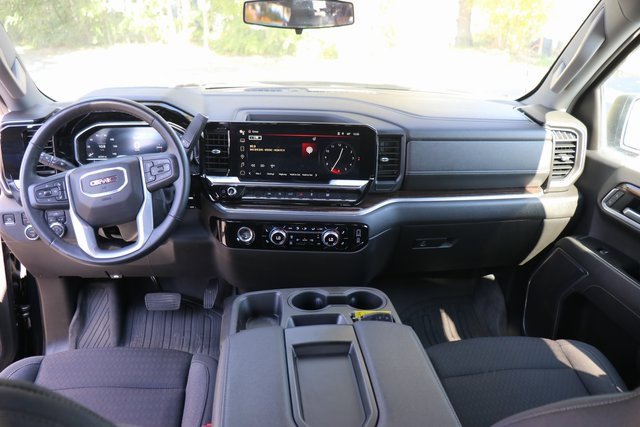 Used 2023 GMC Sierra 1500 Elevation w/ LPO, Elevation Black Package image 16