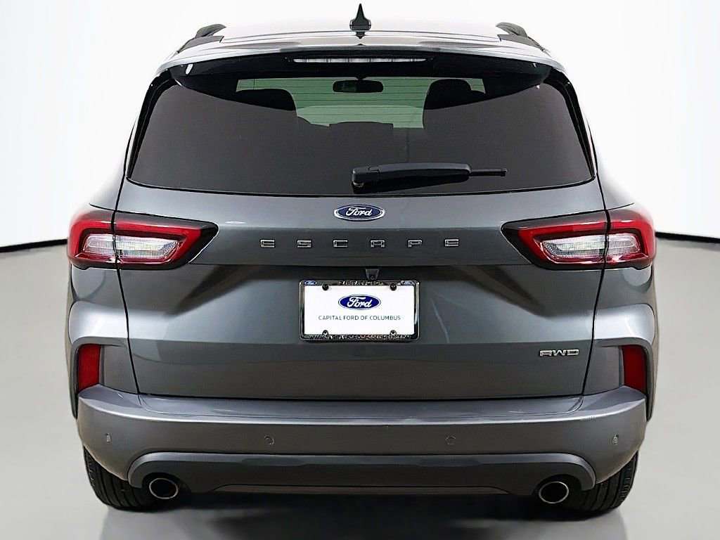 Used 2023 Ford Escape ST-Line w/ Tech Pack #1 image 12