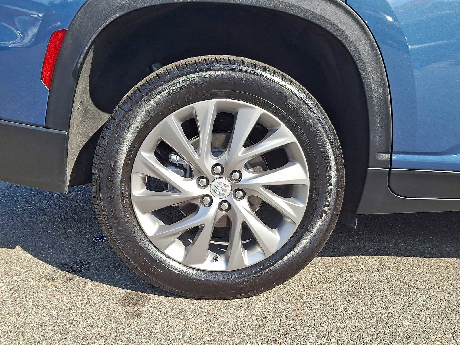 Used 2026 Buick Enclave Preferred w/ Power Package FWD image 8