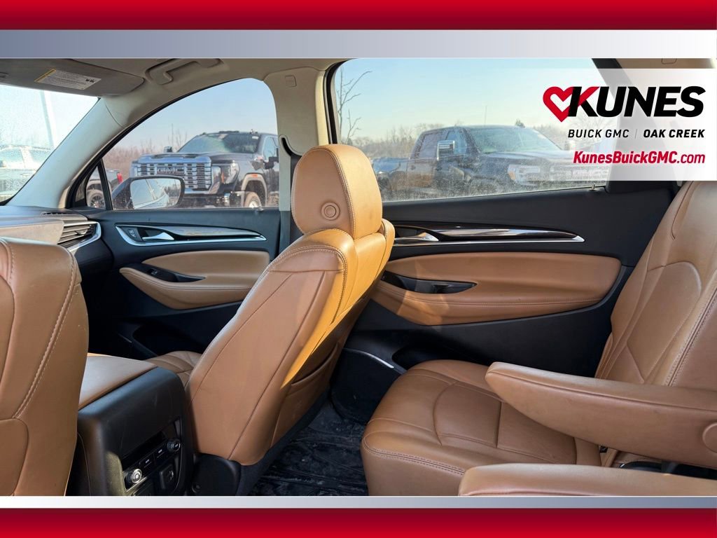 Used 2018 Buick Enclave Essence w/ Trailering Package image 4