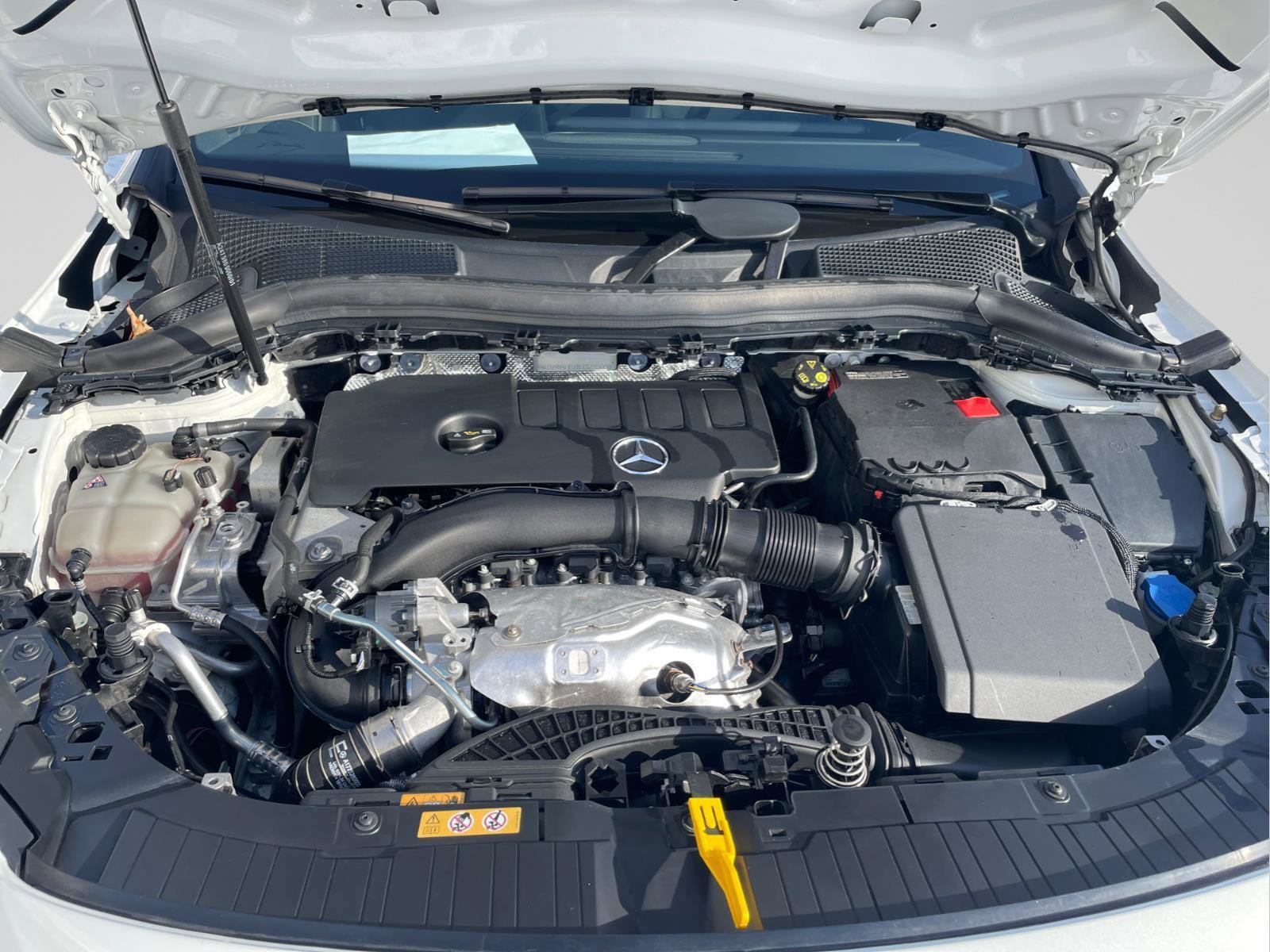 Used 2022 Mercedes-Benz GLA 250 4MATIC image 16