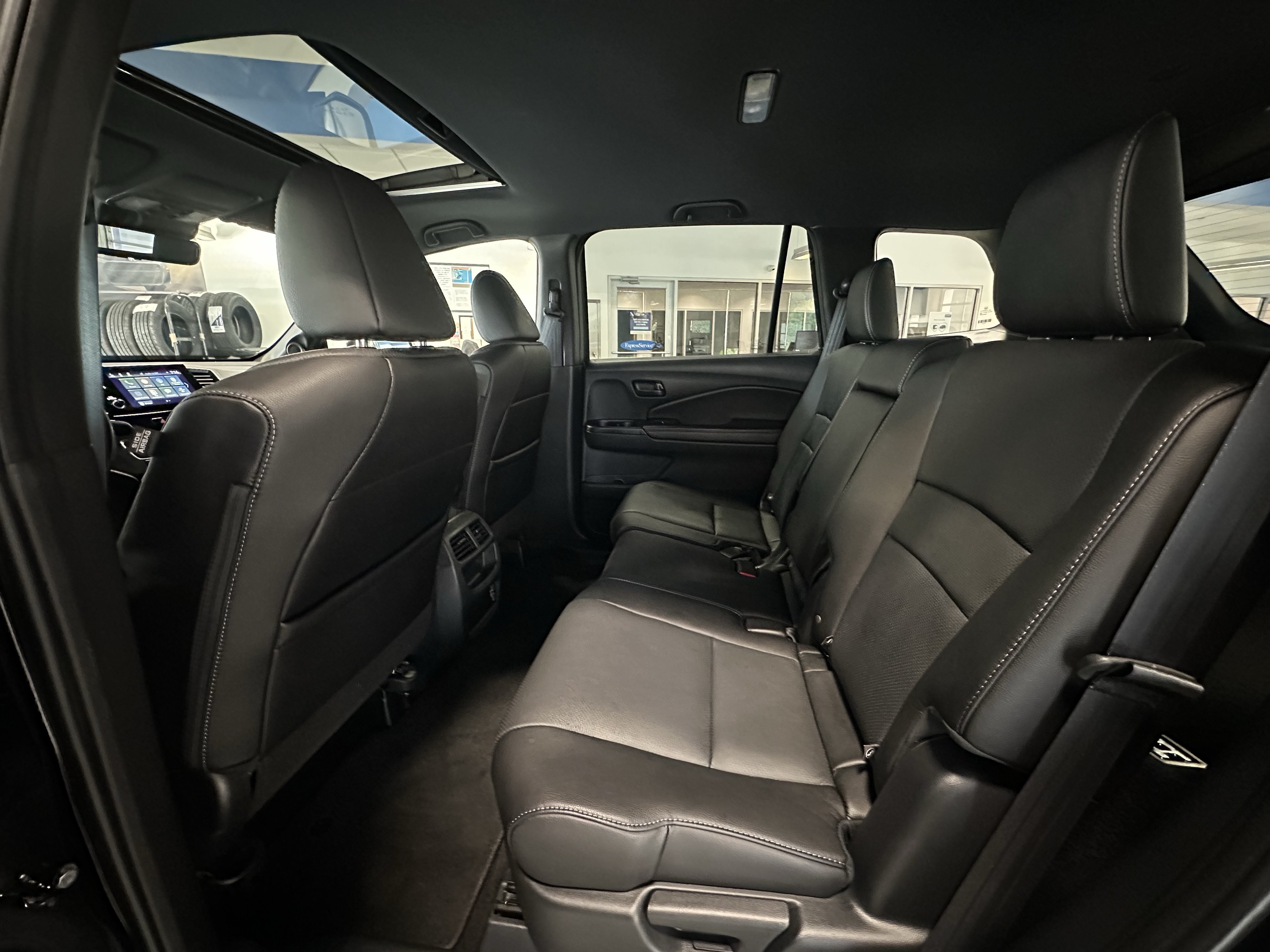 Used 2023 Honda Passport EX-L image 23