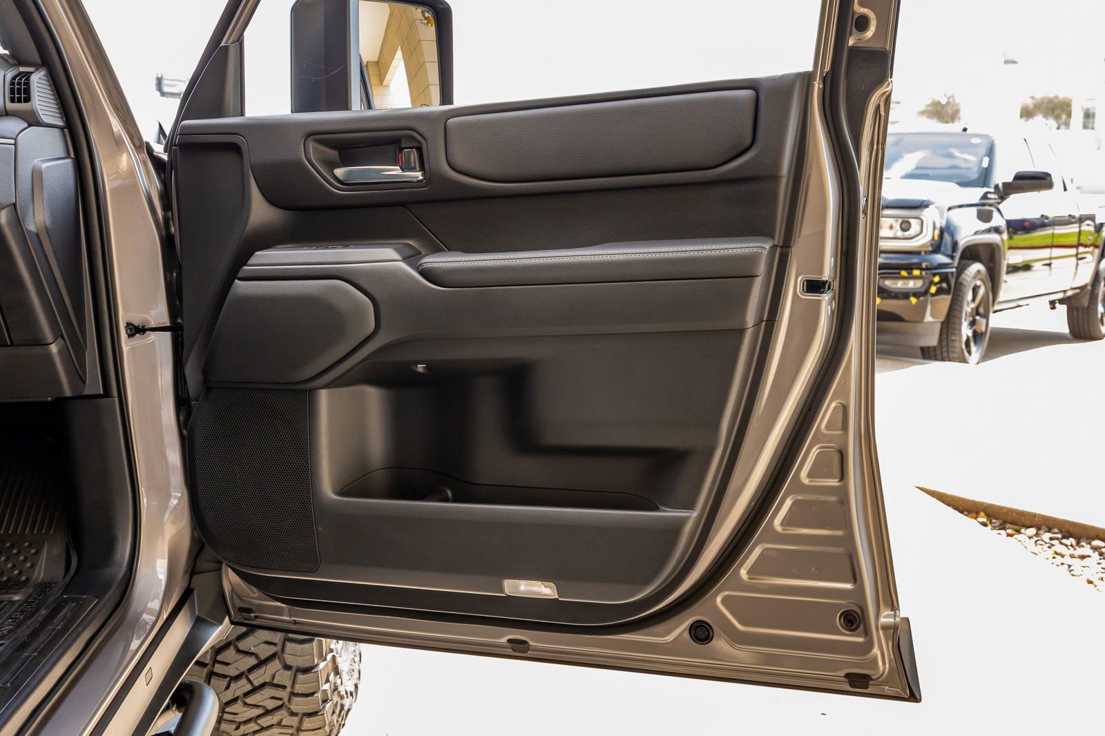 Used 2025 Toyota Land Cruiser w/ Premium Package image 37