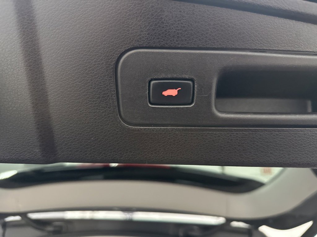 Used 2017 Acura MDX FWD image 37