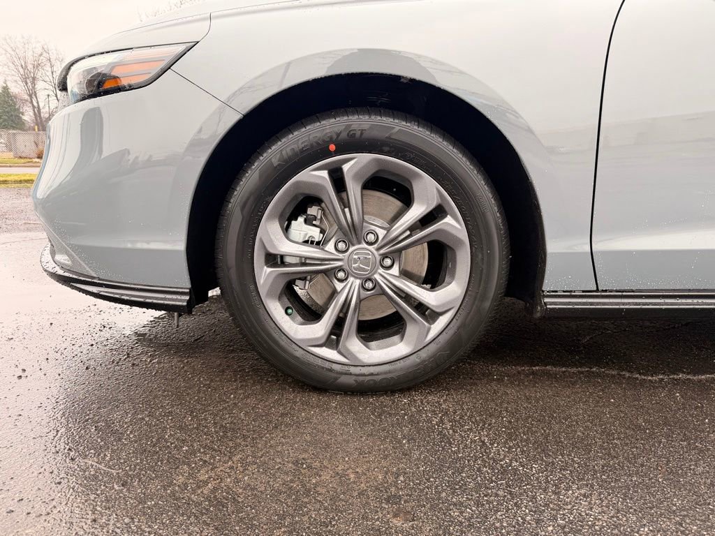 New 2026 Honda Accord EX-L image 18