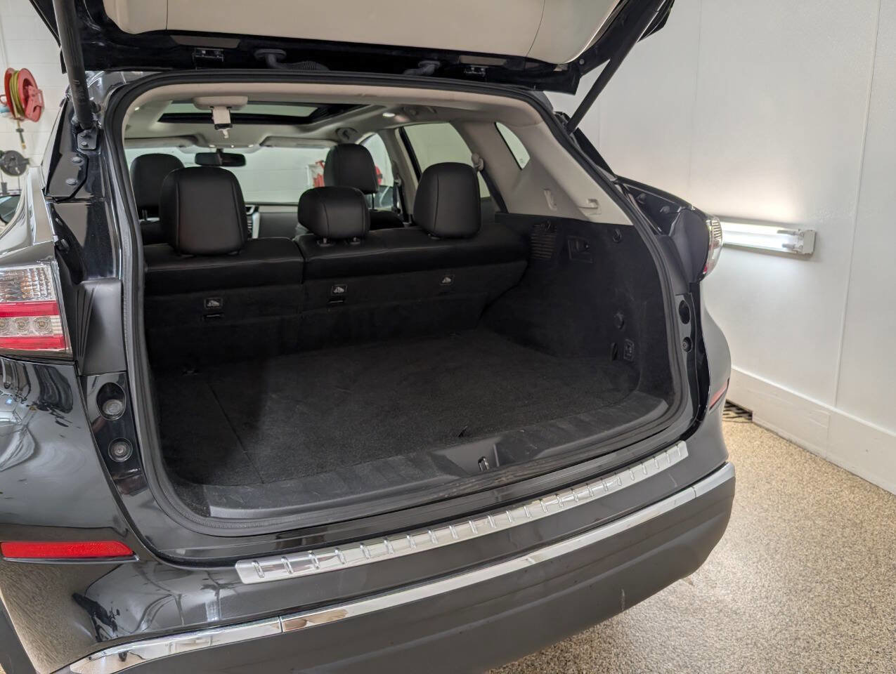 Used 2015 Nissan Murano Platinum image 17