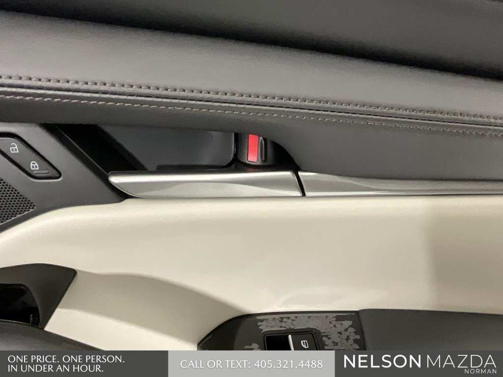 New 2026 MAZDA MAZDA3 2.5 S Preferred image 17