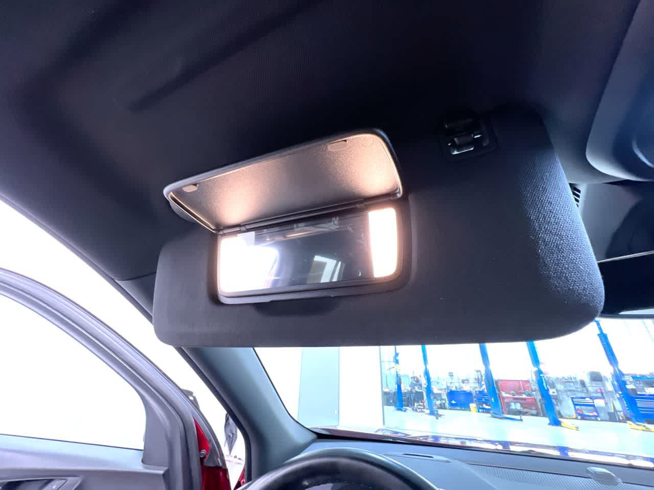 Used 2025 Chevrolet Equinox LT w/ Convenience Package II FWD image 33