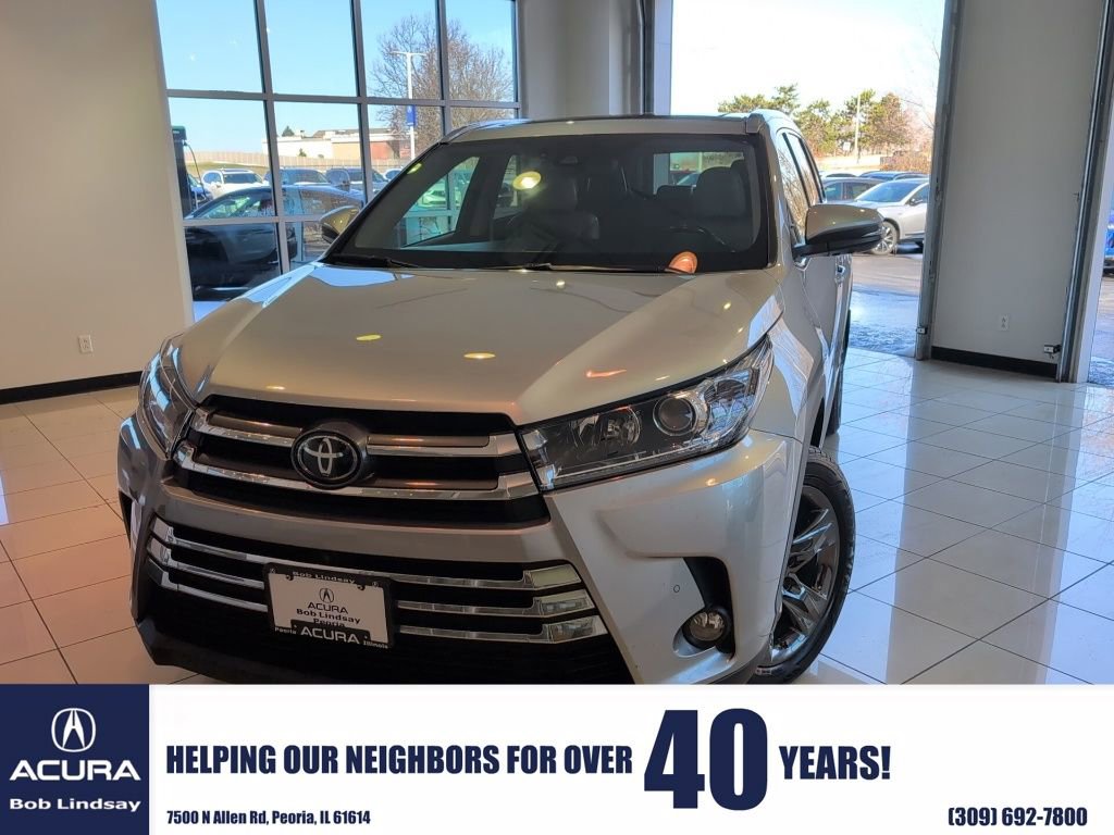 Used 2017 Toyota Highlander Limited Platinum