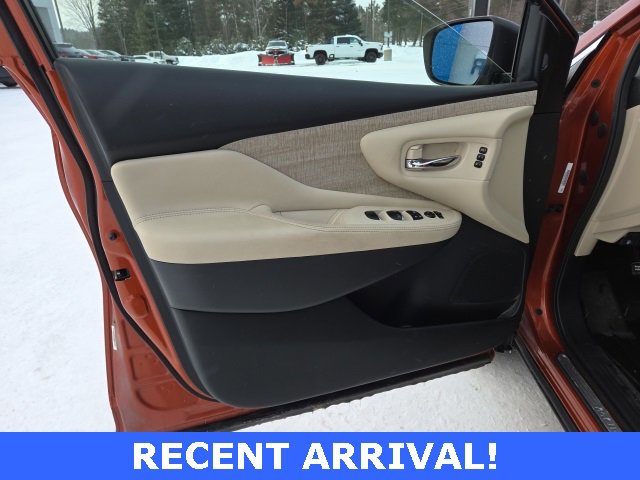 Used 2020 Nissan Murano SL image 40