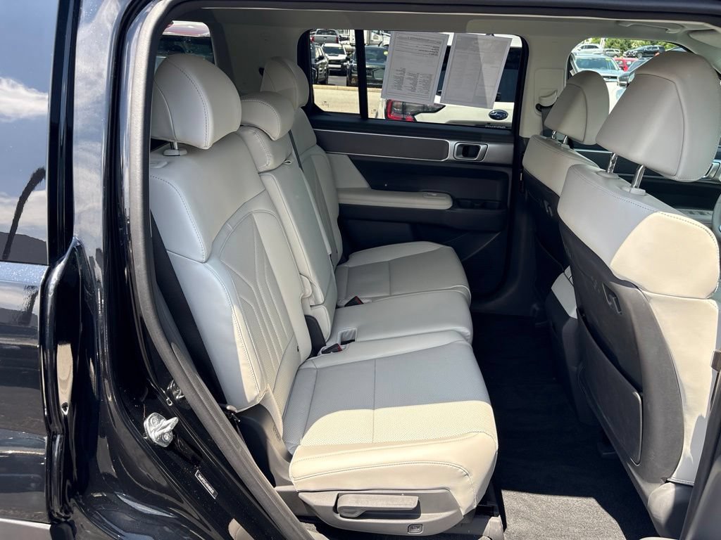Used 2024 Hyundai Santa Fe SEL AWD/4WD image 17