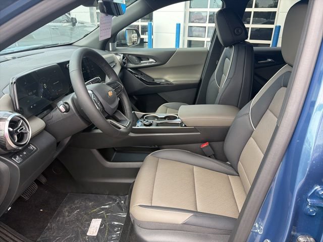 New 2026 Chevrolet Equinox LT w/ Convenience Package II FWD image 20