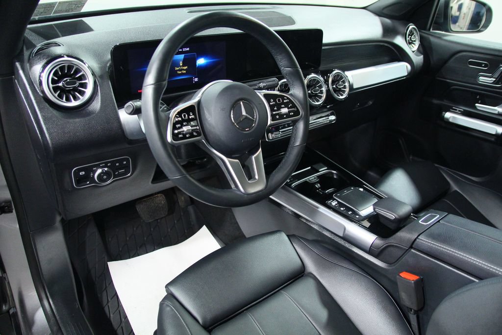 Used 2023 Mercedes-Benz GLB 250 4MATIC image 19