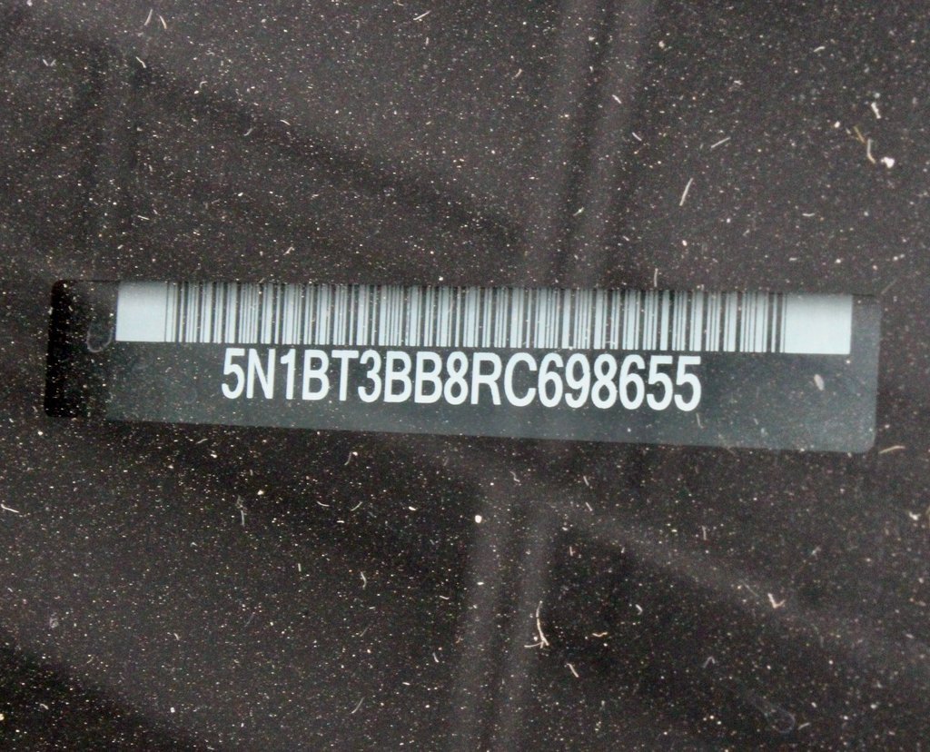 Certified 2024 Nissan Rogue SV image 34