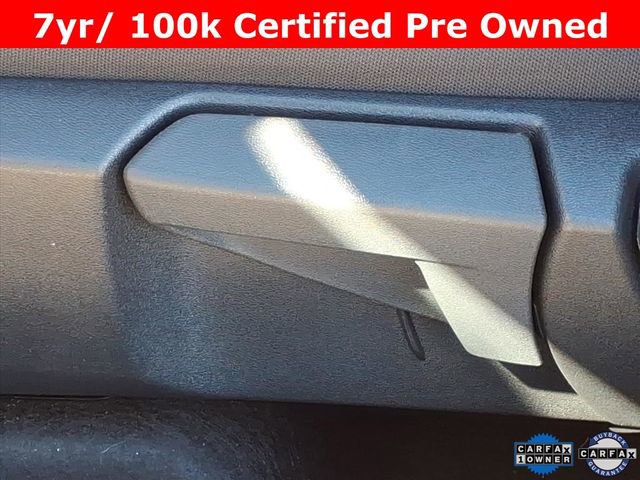 Certified 2025 Nissan Kicks SV image 15