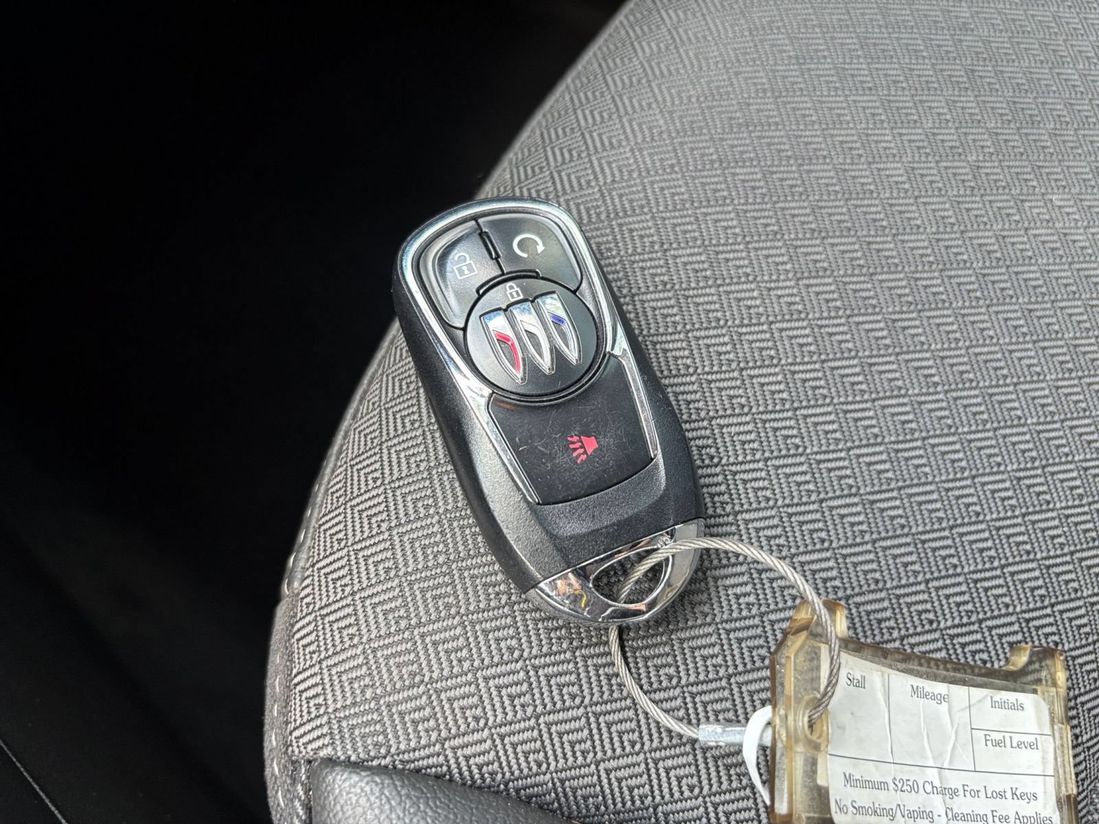 Used 2025 Buick Encore GX Preferred AWD/4WD image 21