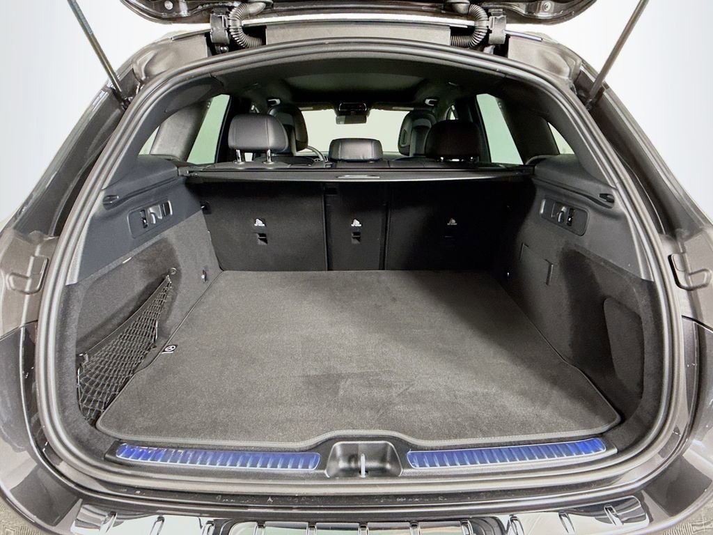 Used 2026 Mercedes-Benz GLC 300 4MATIC image 21