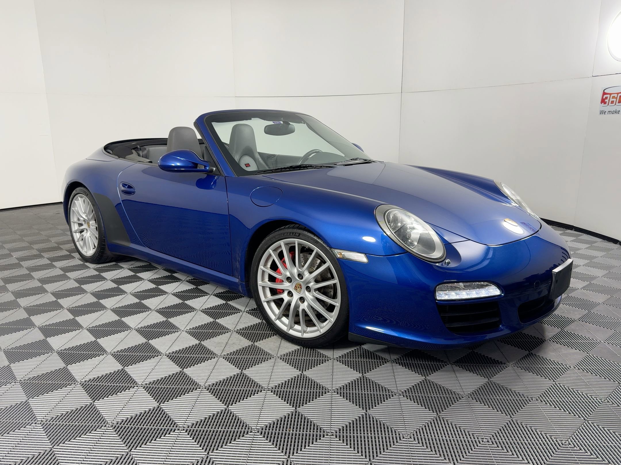 Used 2009 Porsche 911 Carrera S image 7
