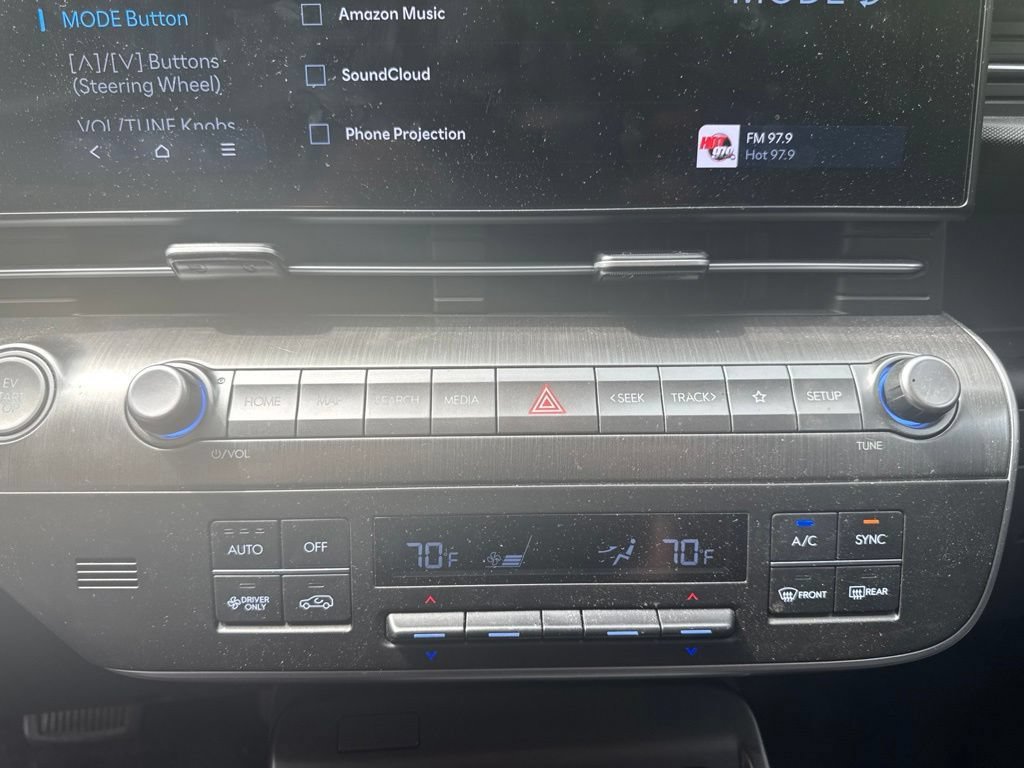 Used 2024 Hyundai Kona SEL FWD image 15